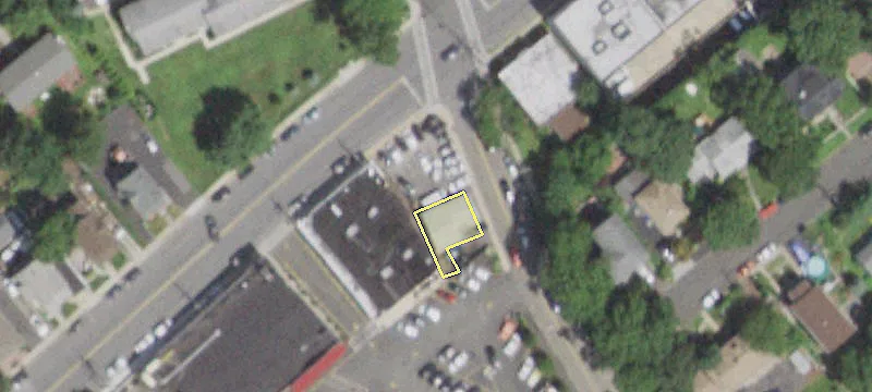 27 Halstead Ave