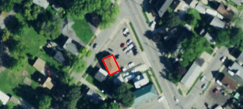 1038 Oliver St