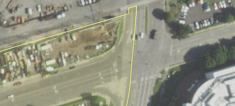 Commercial Ave