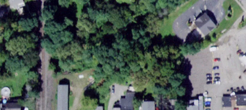 302nd W Franklin St