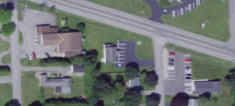 6737 Lonsdale Rd