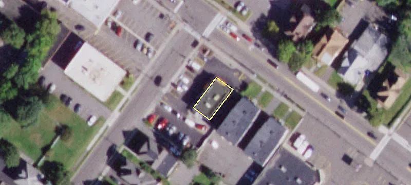 211 Main St