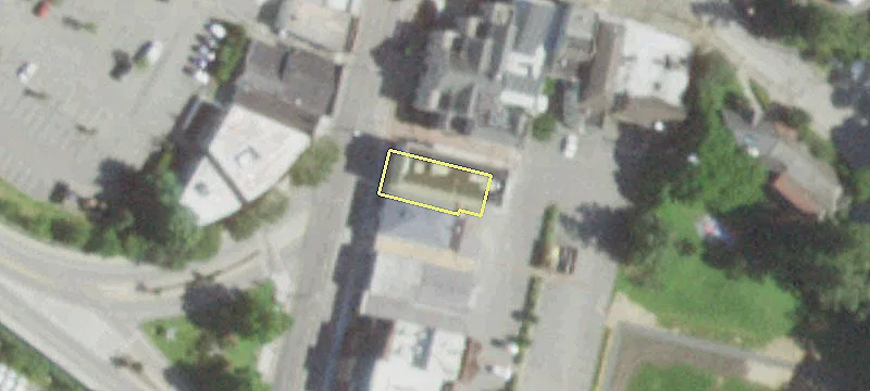 27 Greeley Ave
