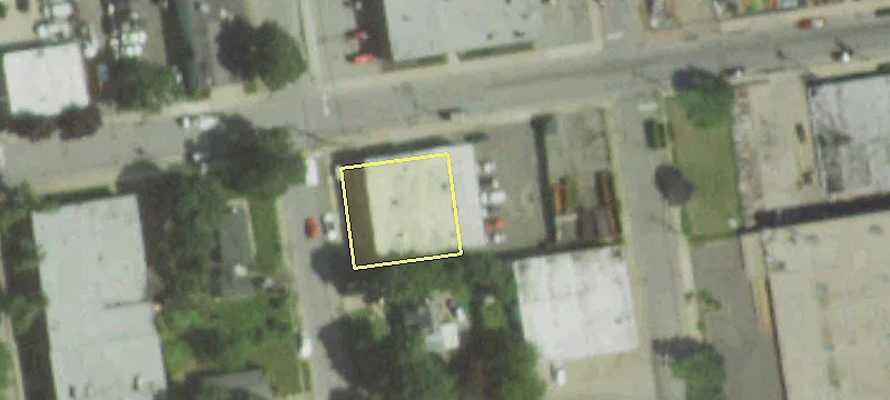 102 Ralph Ave