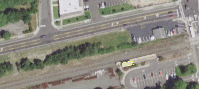 1700 Montauk Hwy