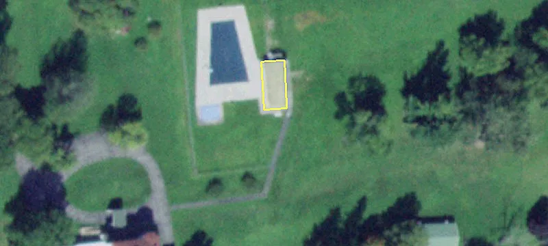 1115 Lochland Rd