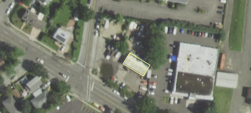 89 Bethpage Rd