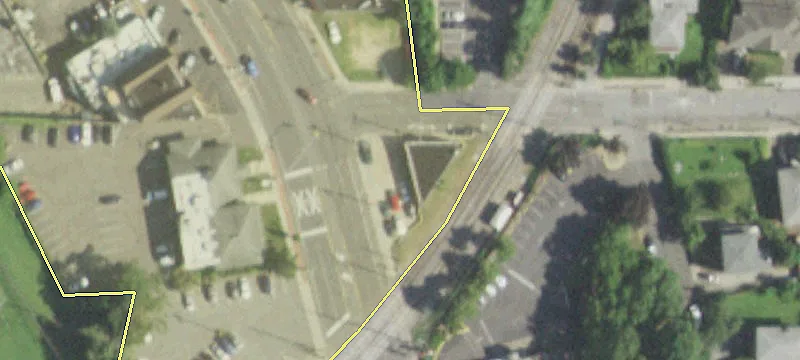 1 Cedar Swamp Rd