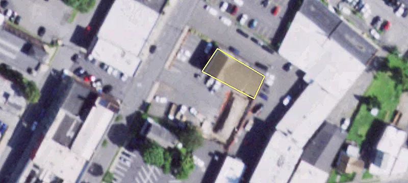30 Grand St
