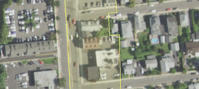 39 Cedar Swamp Rd