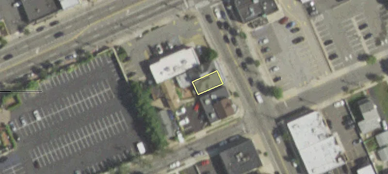 267-269 Mineola Blvd