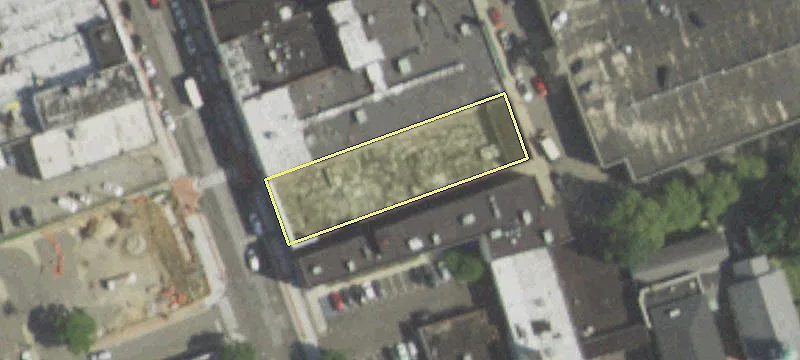 18-22 Main St