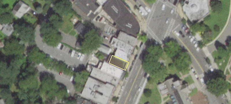 2122 Boston Post Rd