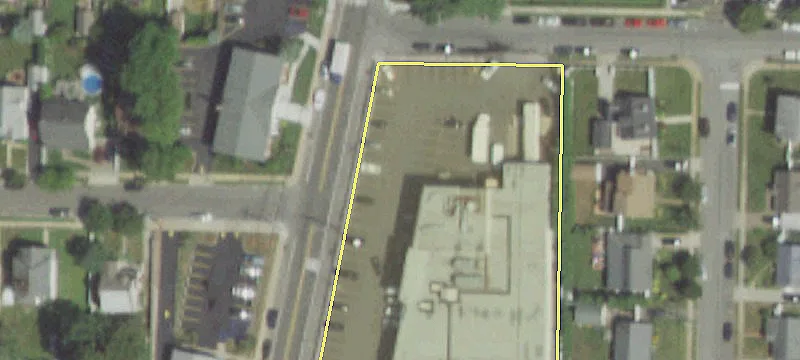 137 Hicksville Rd