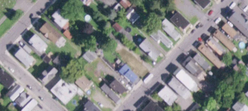 25 Reid St