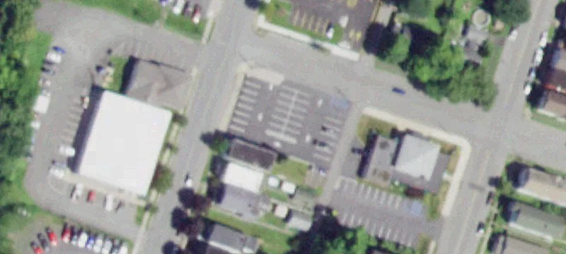 372 2nd Ave