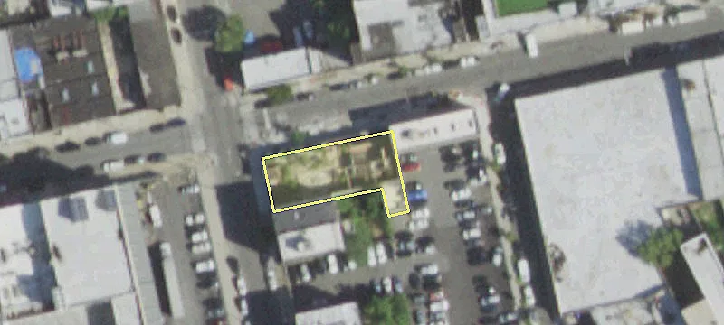 32 Morgan Ave