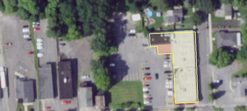 17-19 Main St