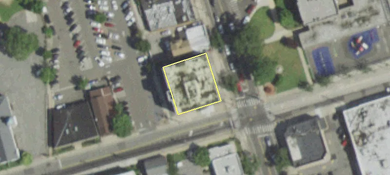 2116 Merrick Ave