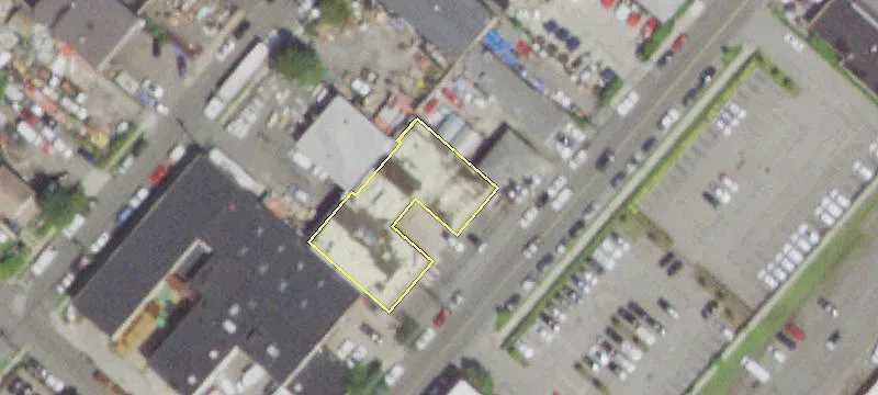 521 Waverly Ave