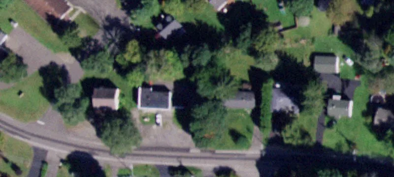 1009 Main St