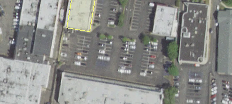 1161-1165 Old Country Rd