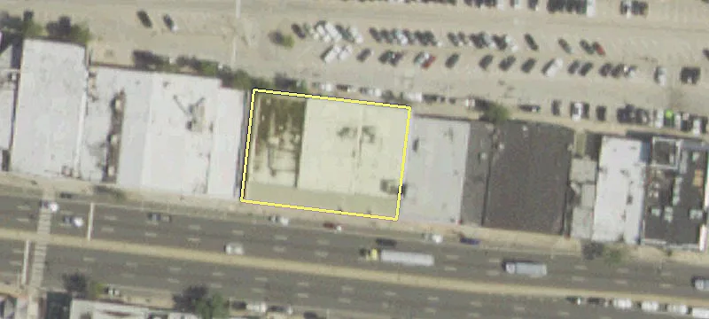 307 Sunrise Hwy