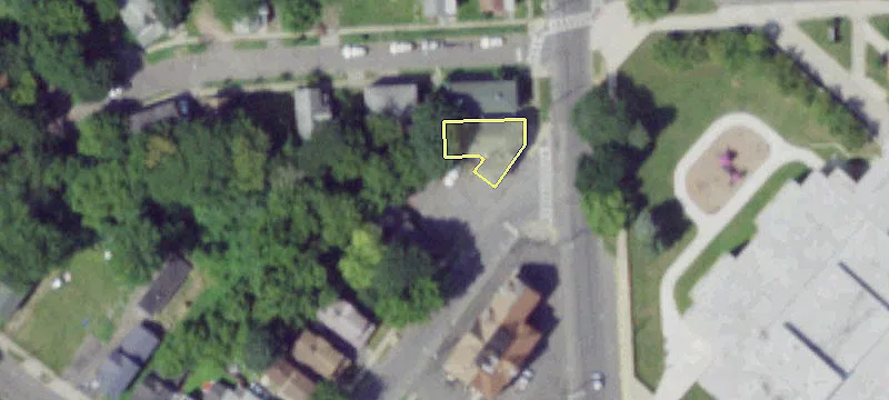 631 Hawley Ave