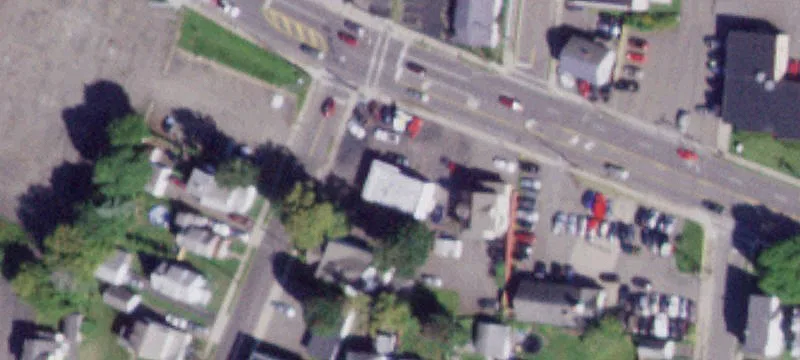 704 Main St