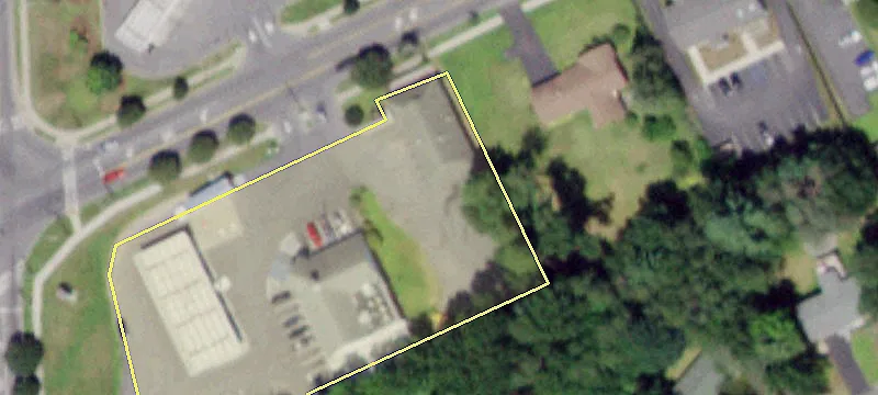 449 Geyser Rd