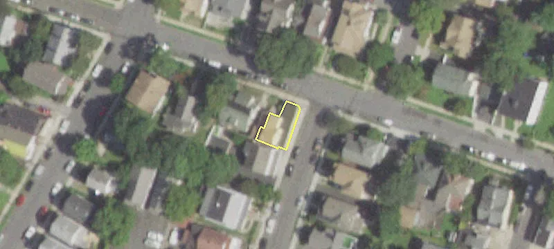 140 Ter Ave