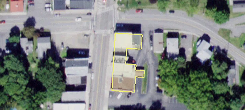 7185 Main St