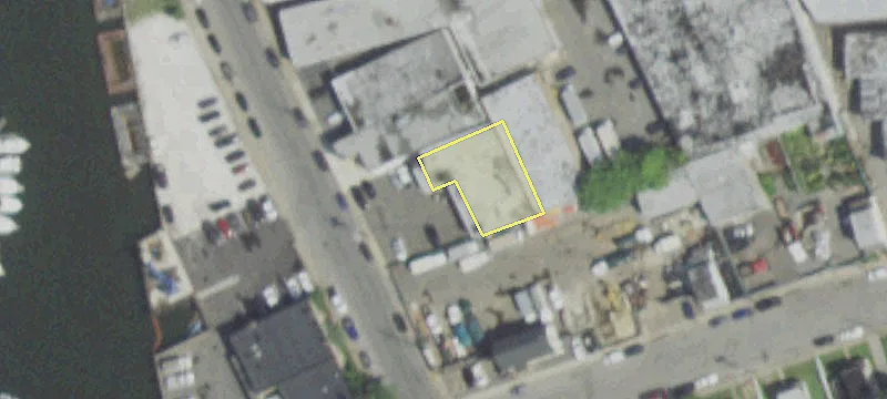 41-41 Hanse Ave
