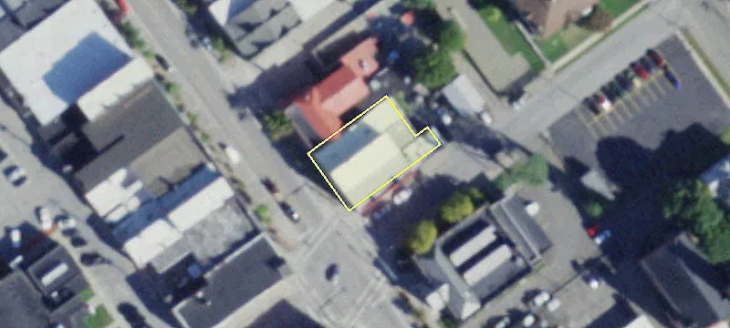 126 Main St