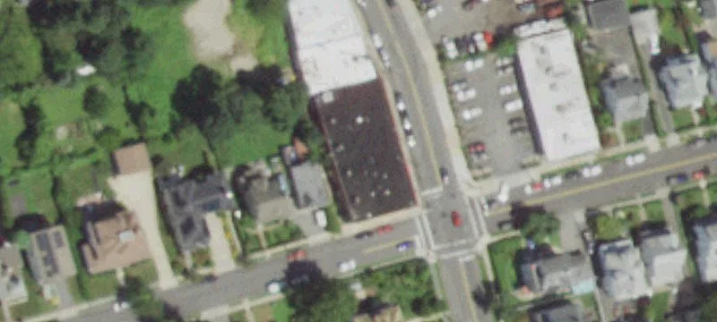 320 Webster Ave