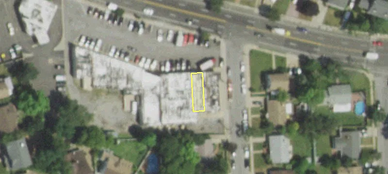 1579 Dutch Broadway