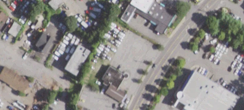 687 Bedford Rd