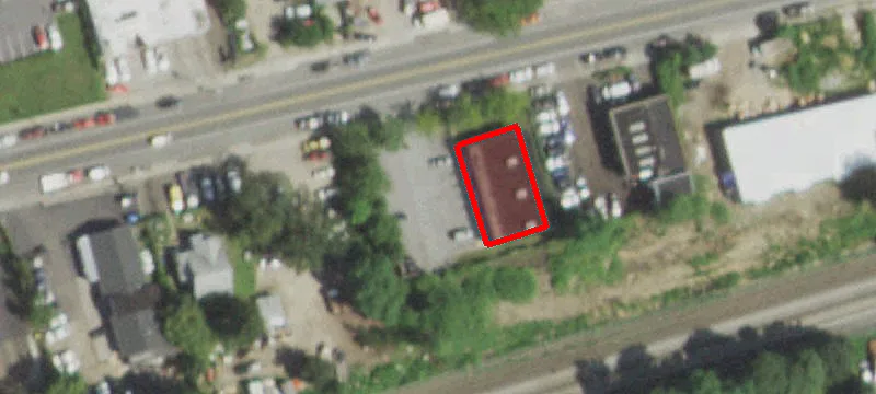 108 Suffolk Ave
