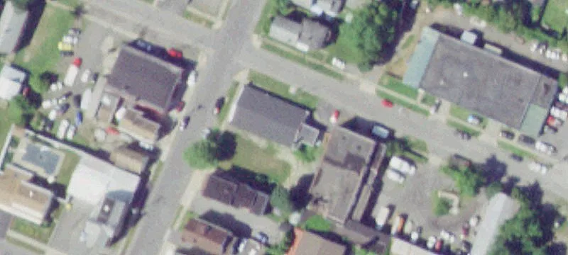 901 3rd Ave