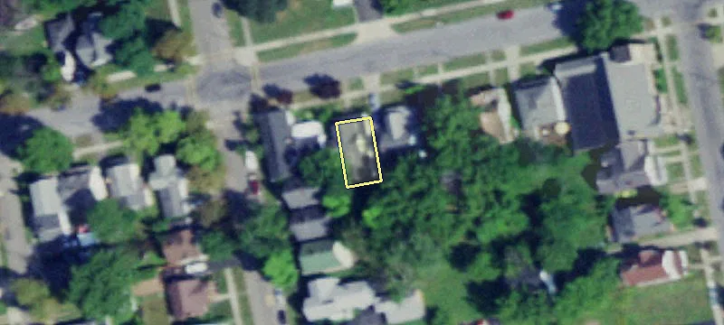 35 6th St