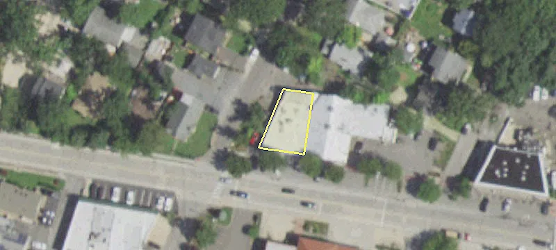 251 Bayville Ave