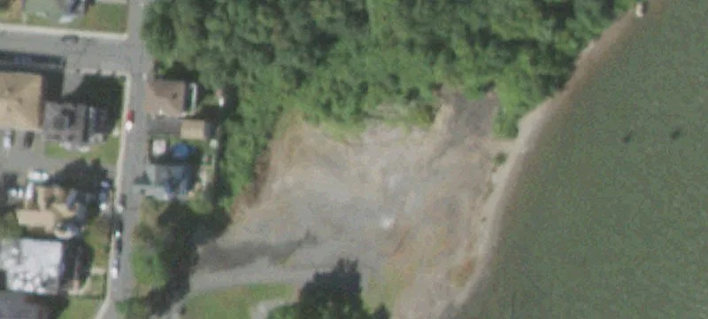 87 Main St