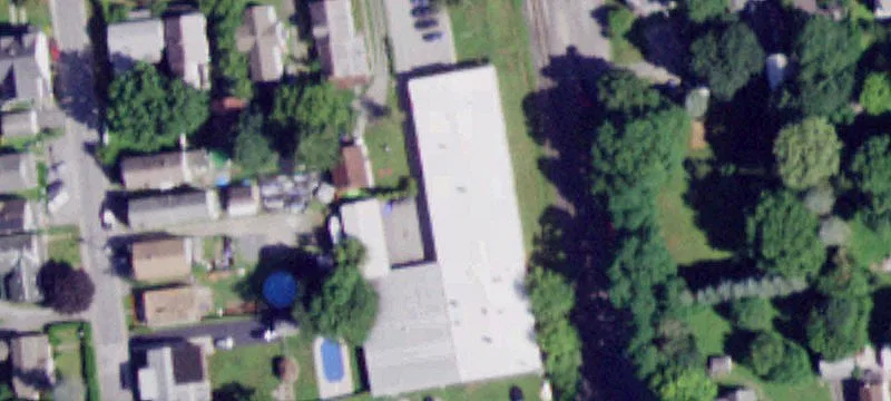 12 Riv St
