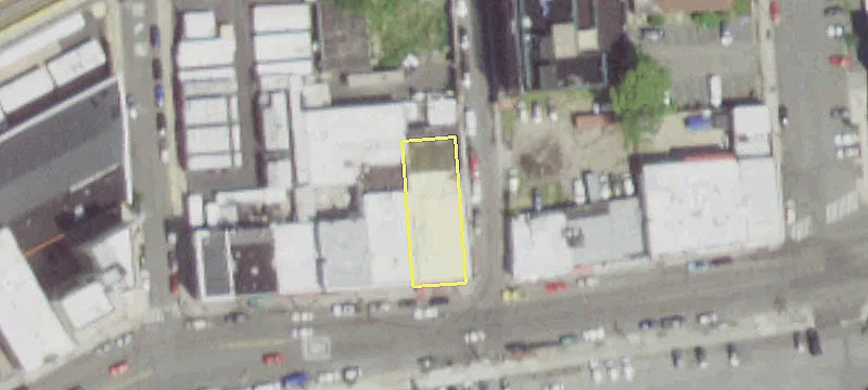 8702 Rockaway Bch Blvd