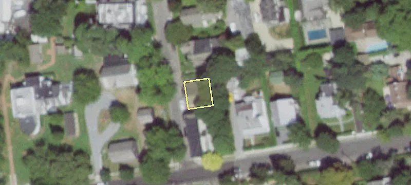 10 Oak St
