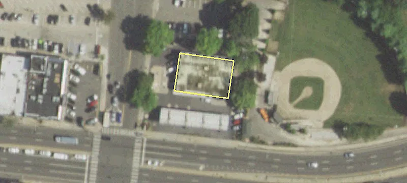 345 Sunrise Hwy