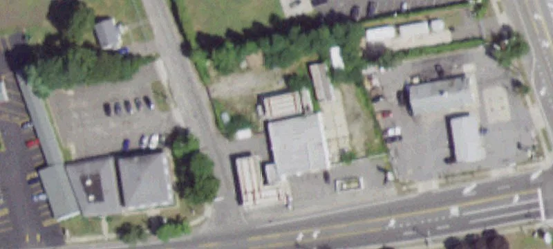737 Montauk Hwy