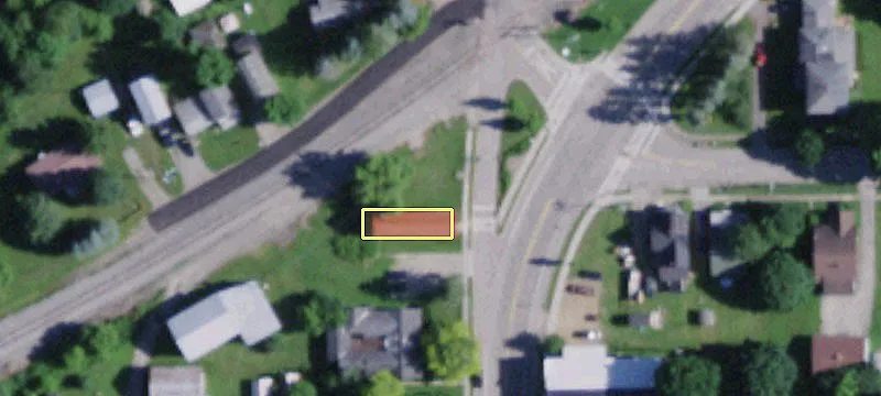 27 Main St