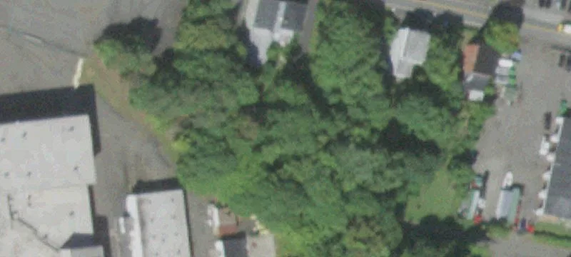40 Grassy Pt Rd