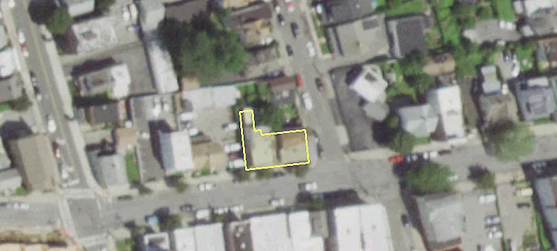 70 Charles St